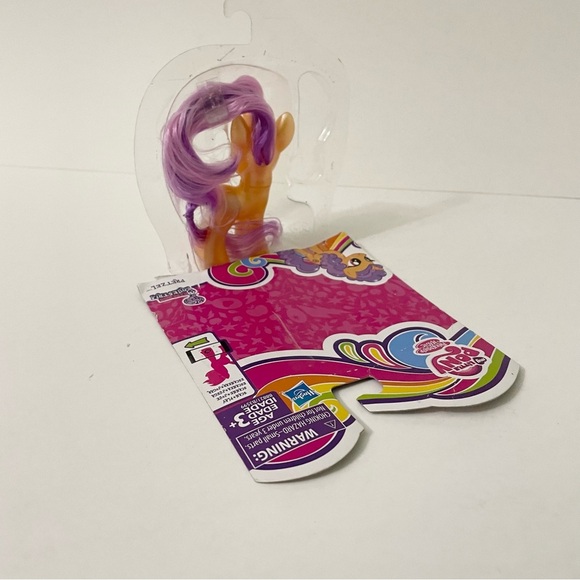 My Little Pony MLP Pretzel Figure Explore Equestria - Picture 3 of 15